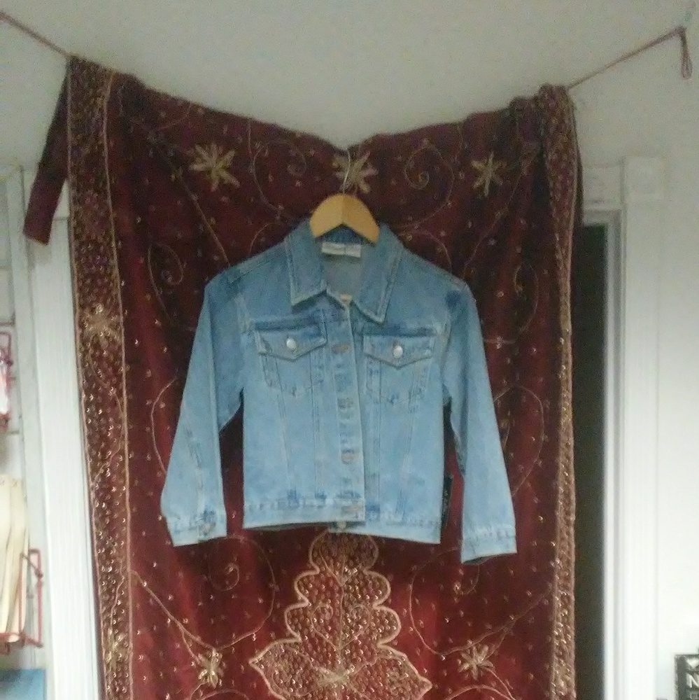 Stonewashed denim jacket